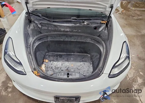 2019 Tesla Model 3 из США, поврежденный, VIN 5YJ3E1EB8KF512477